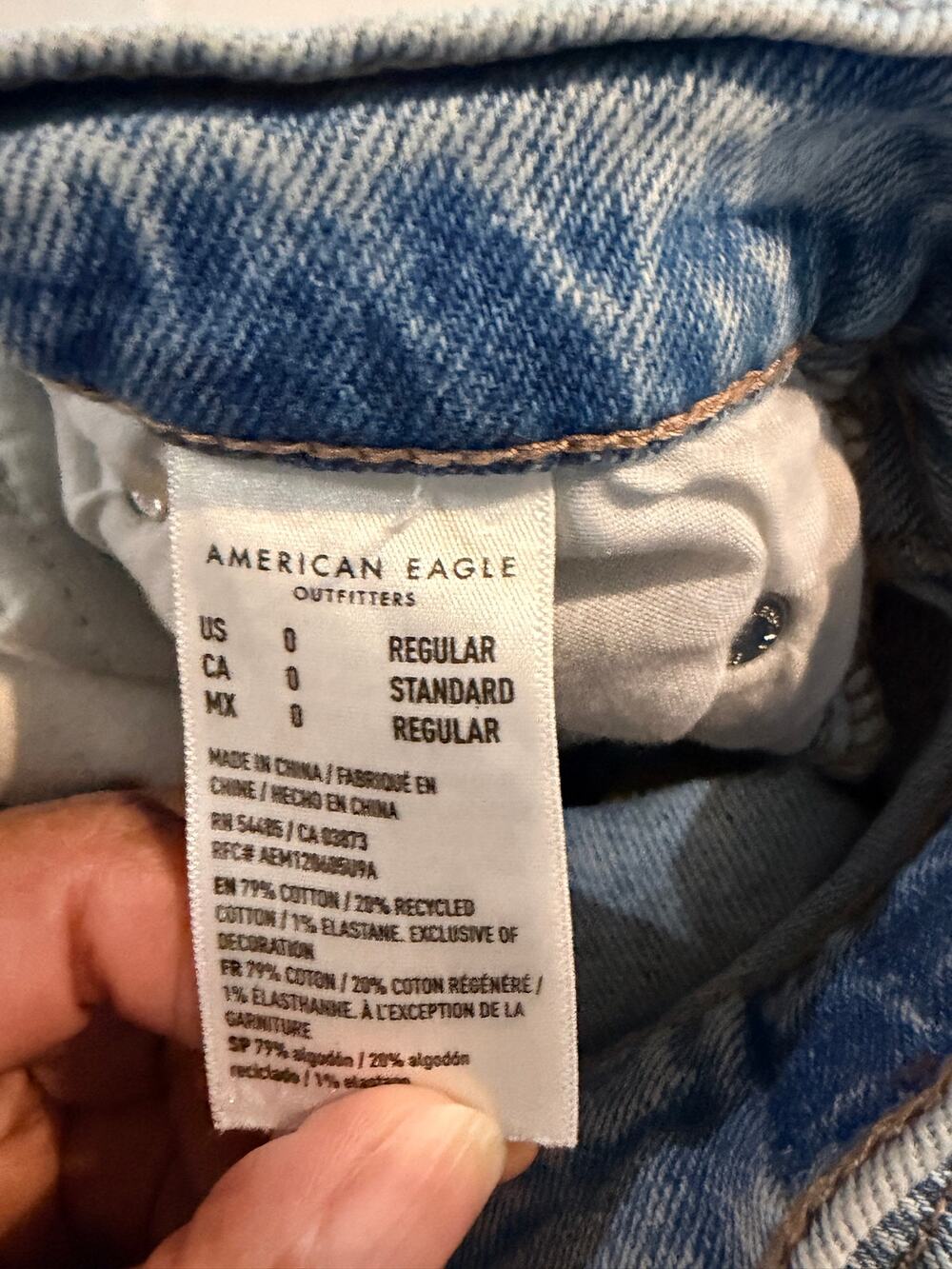 American Eagle, high-rise, distressed denim jeans 0 3615